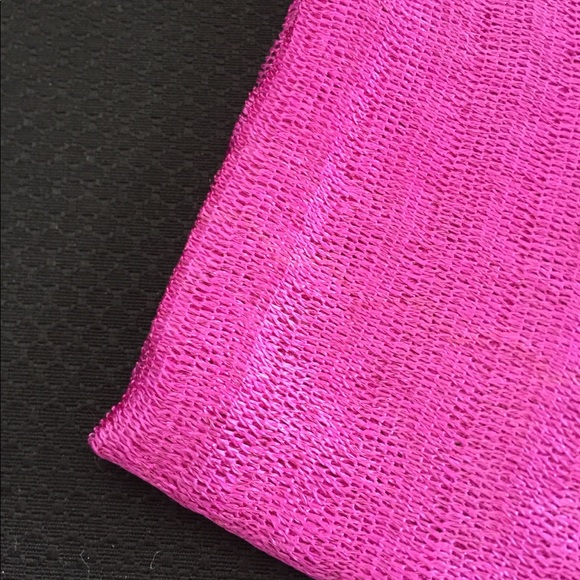 Raspberry Wrap with flirty fringe ends.  EUC - Picture 4 of 5